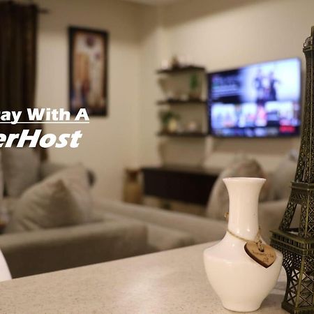 Elegant & Charming One Bed Apartment In Bahria Town Rawalpindi Ngoại thất bức ảnh